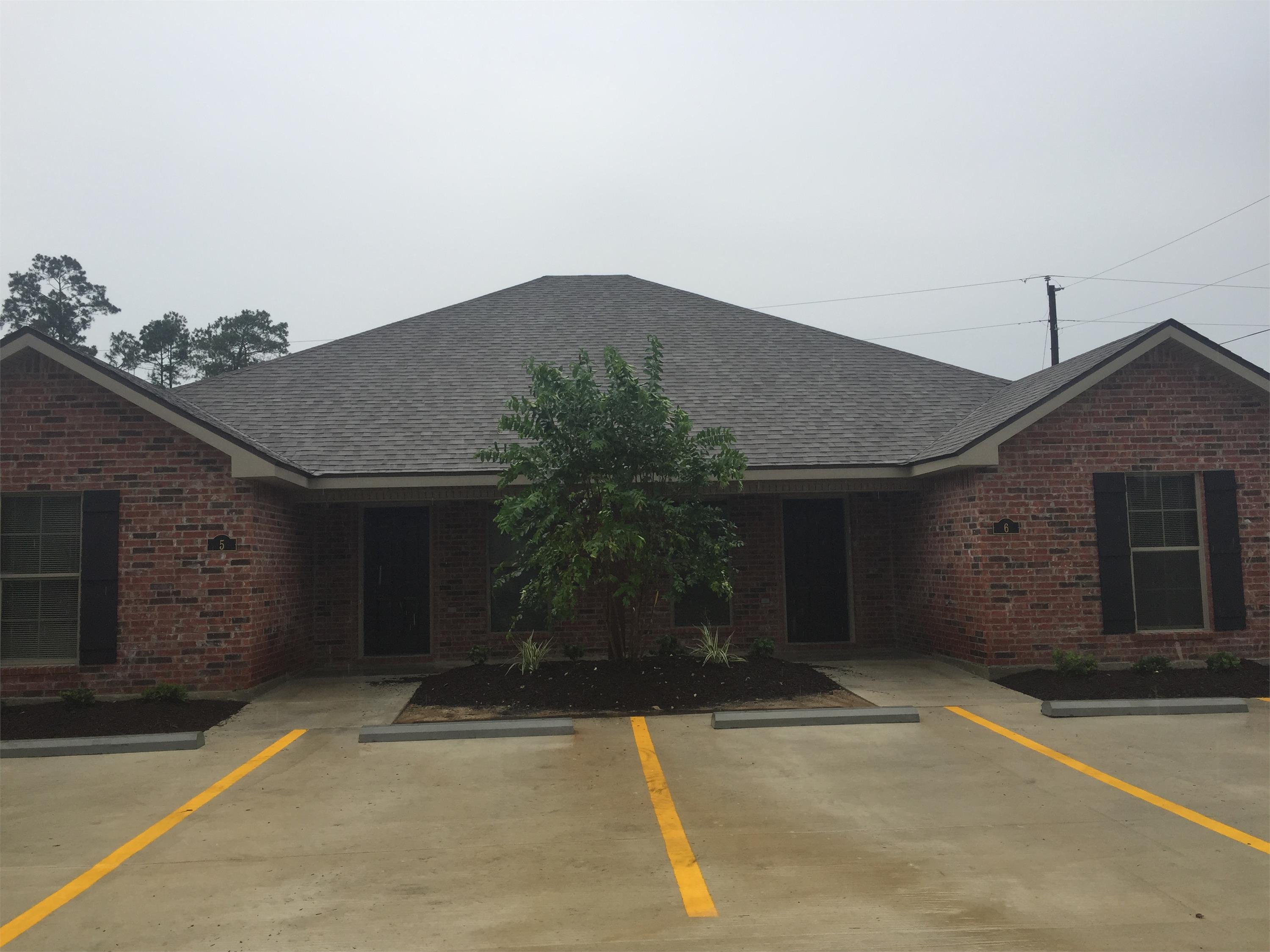 1113 Shellie Lane
